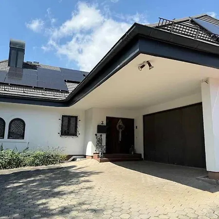 Domizil Am Festspielhaus Appartamento *